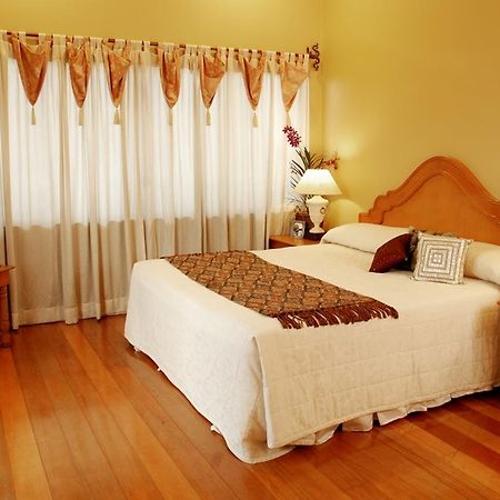Sophia Suites Residence Hotel Cebu Zewnętrze zdjęcie