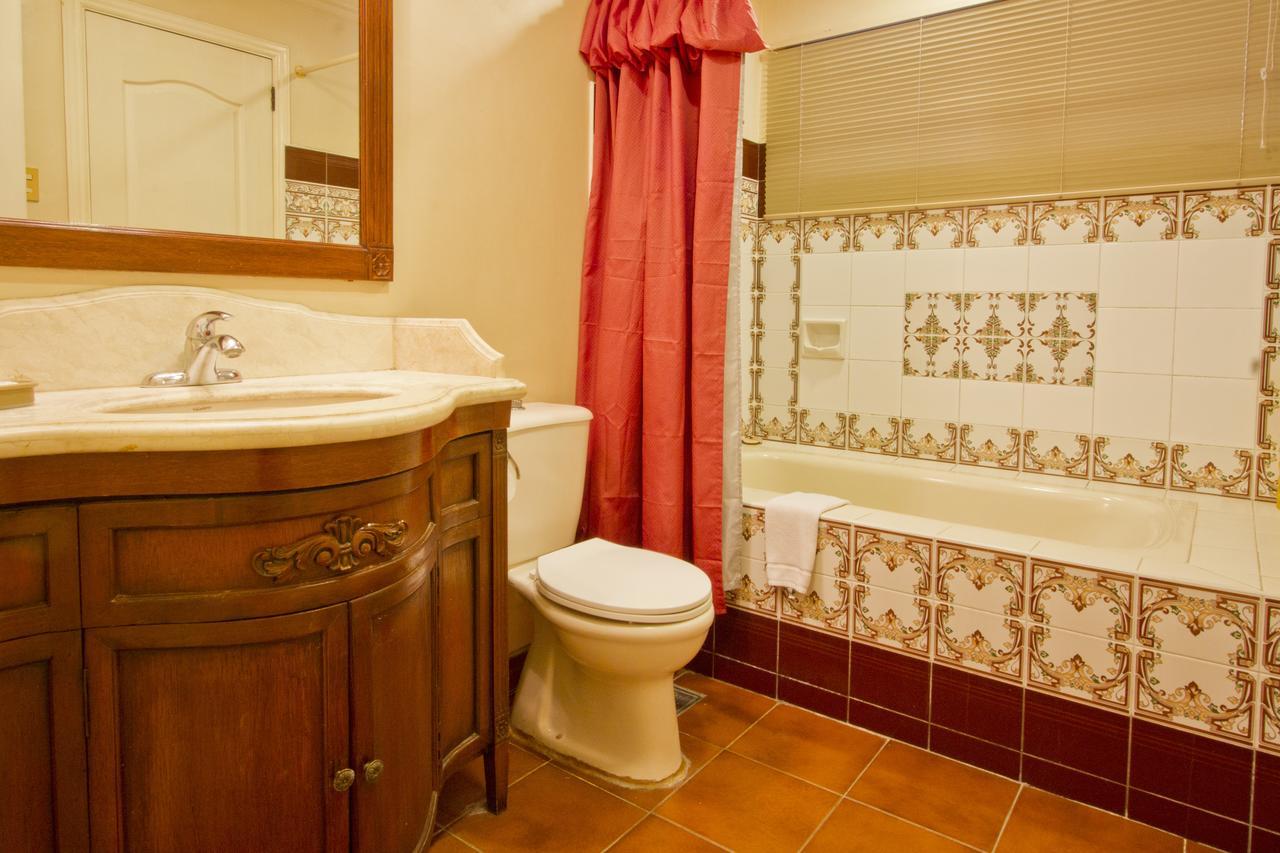 Sophia Suites Residence Hotel Cebu Zewnętrze zdjęcie